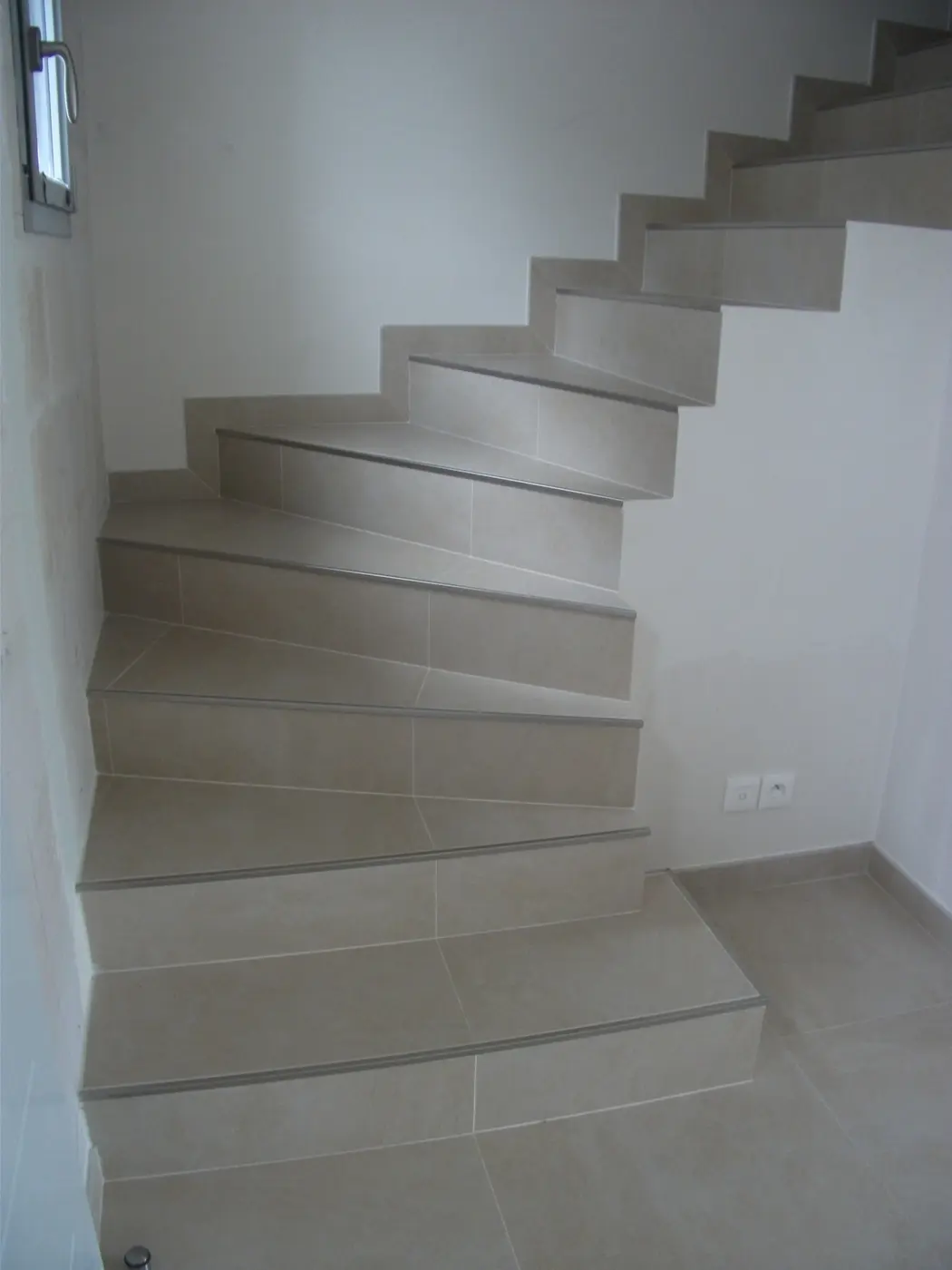 Escalier carrelé